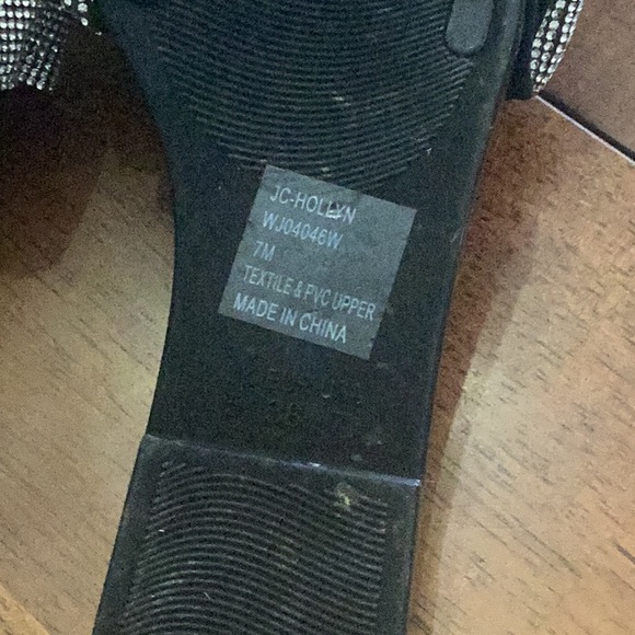 Like new Juicy sandals - Picture 4 of 5